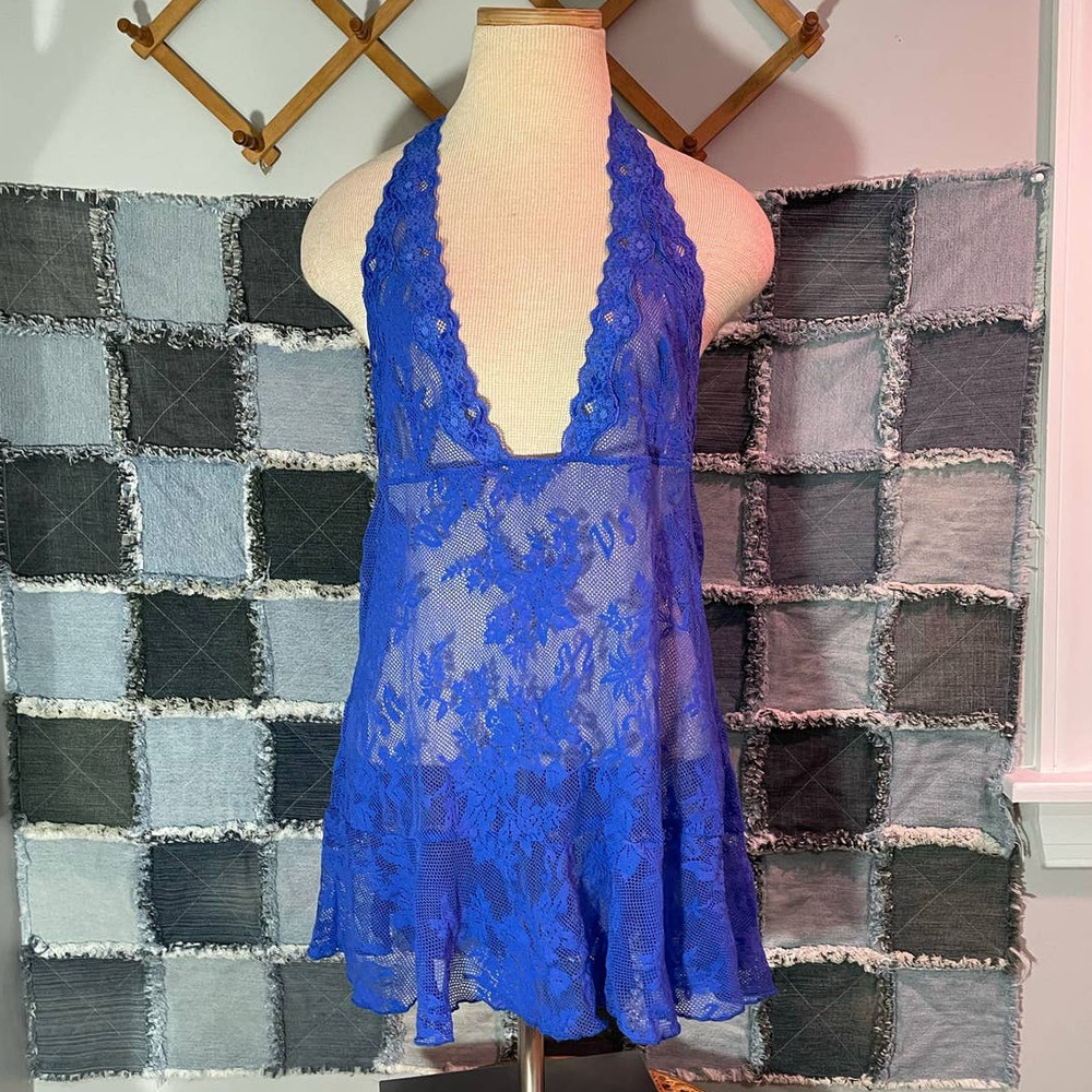 Victoria's Secret Backless Lace Dress